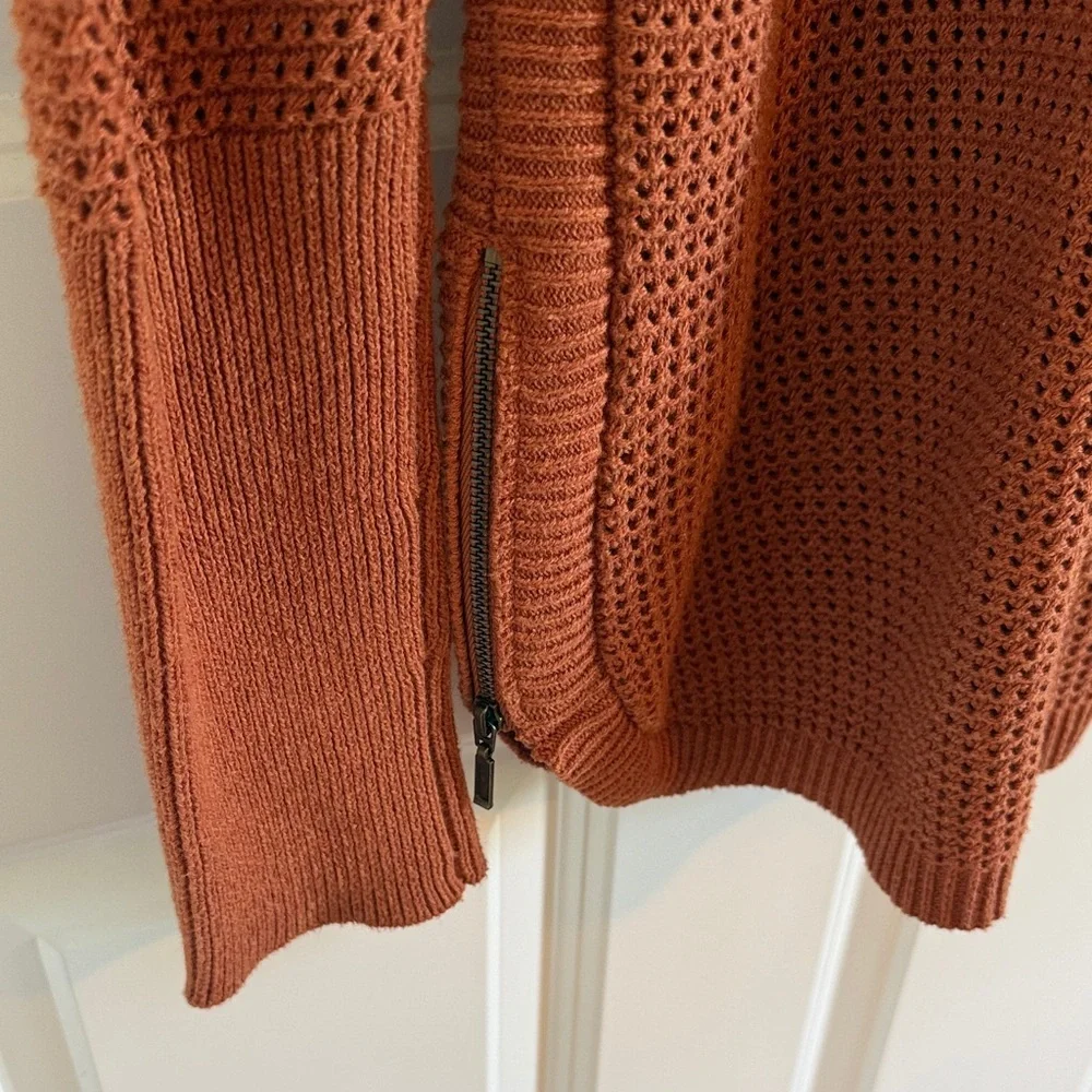 Akini Rust Knit Sweater - Picture 9 of 9